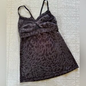 Lululemon Tank- size 4